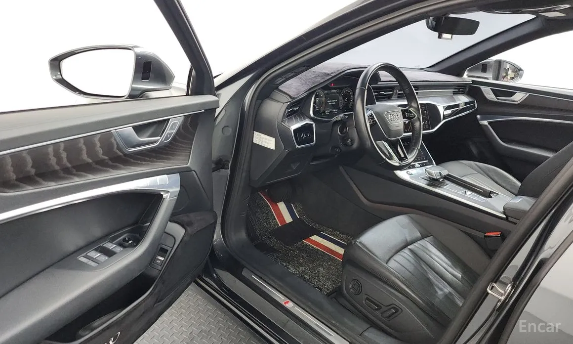 Фото 10 - Audi A6