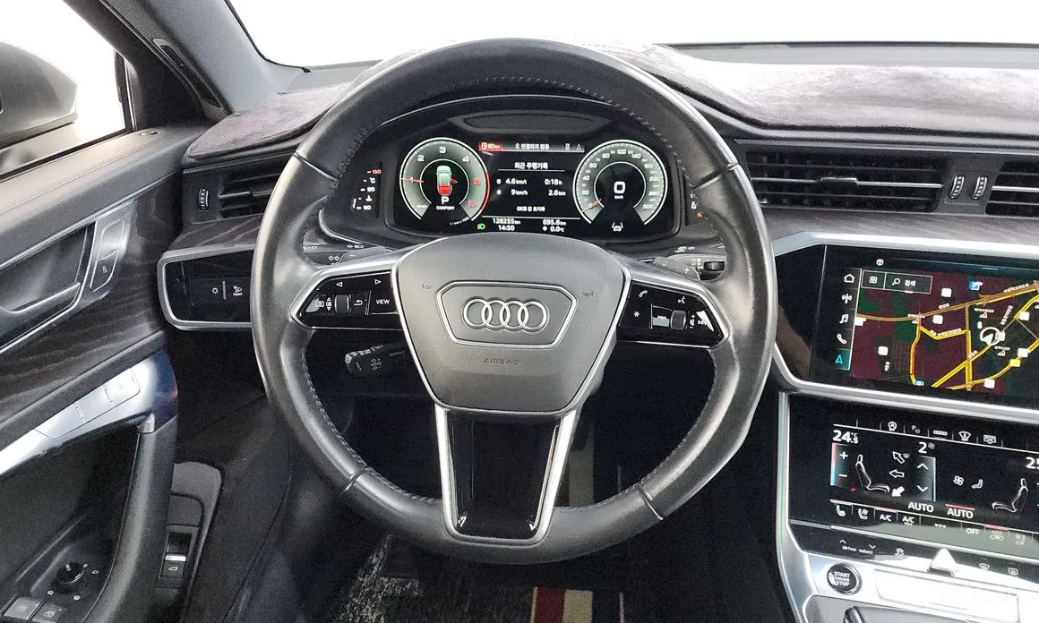 Фото 13 - Audi A6