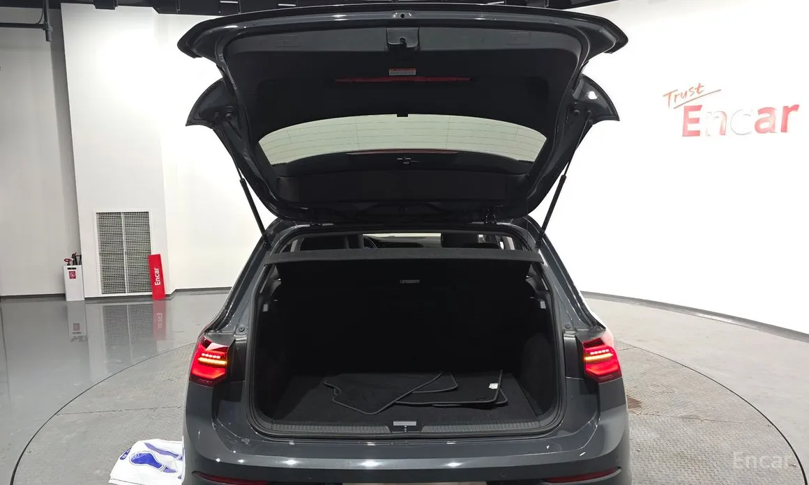 Фото 20 - Volkswagen Golf