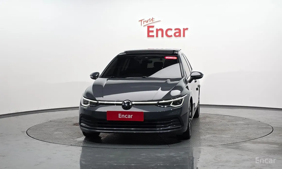 Фото 3 - Volkswagen Golf