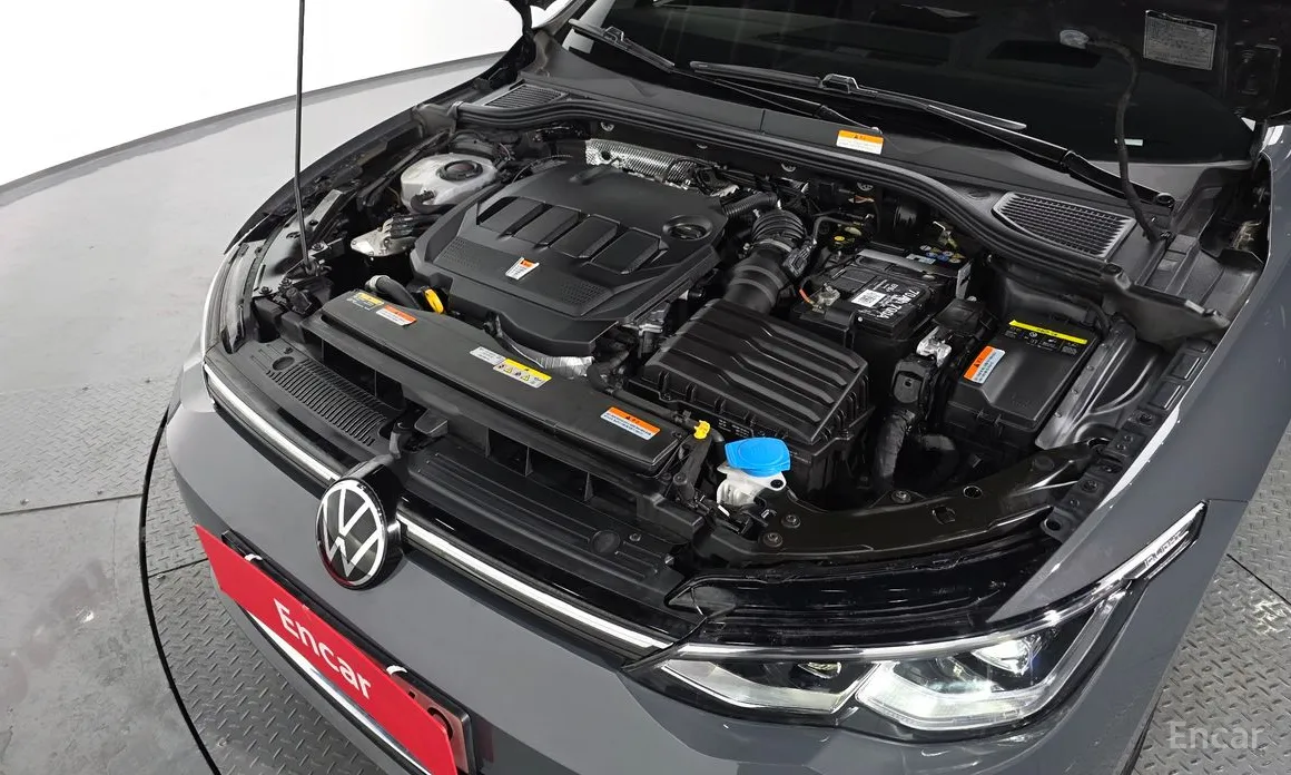 Фото 6 - Volkswagen Golf