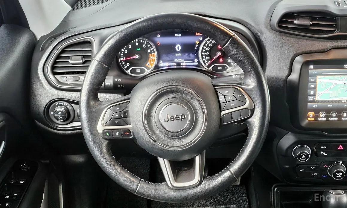 Фото 13 - Jeep Renegade