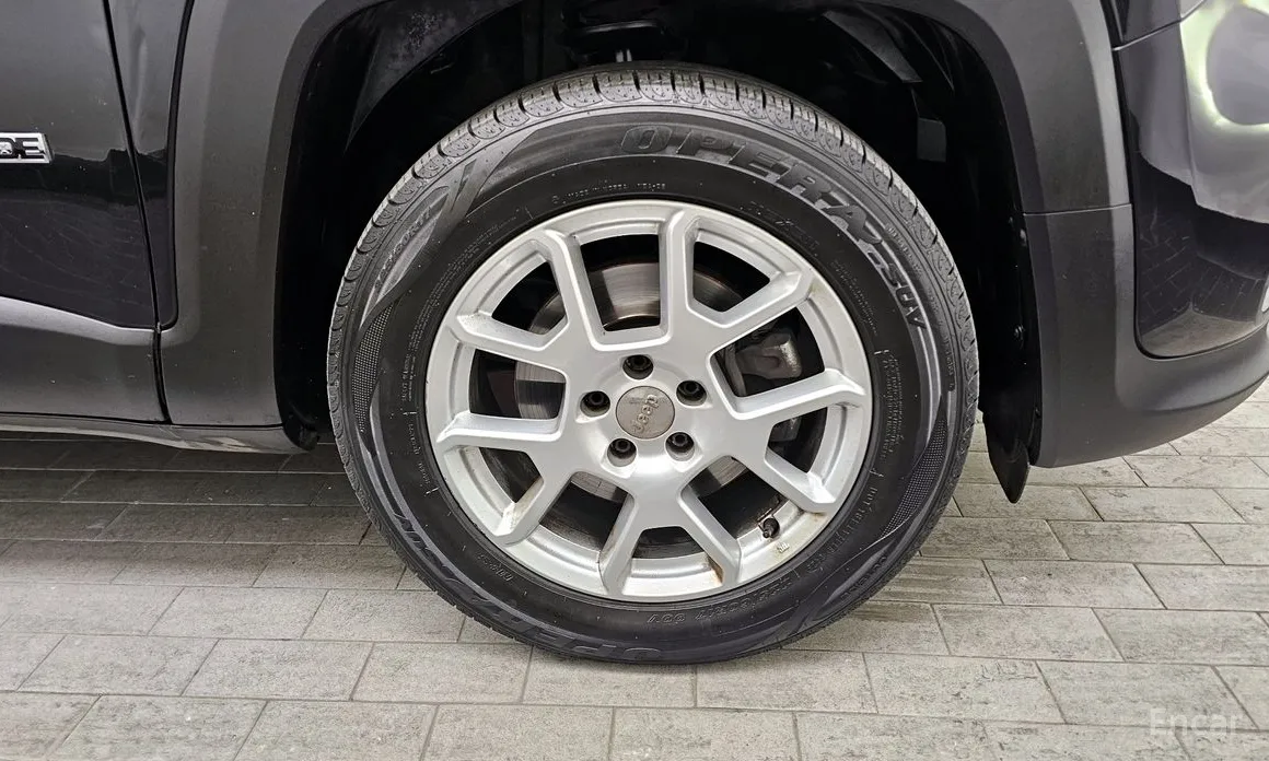 Фото 5 - Jeep Renegade