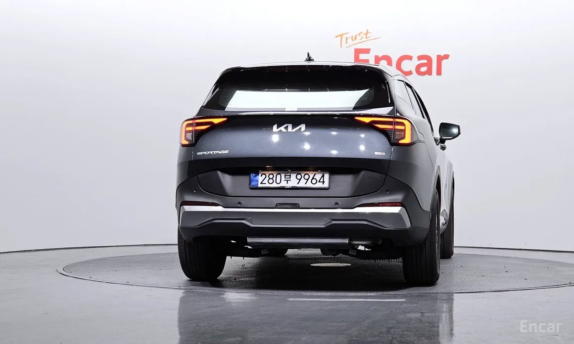 Фото 4 - Kia Sportage