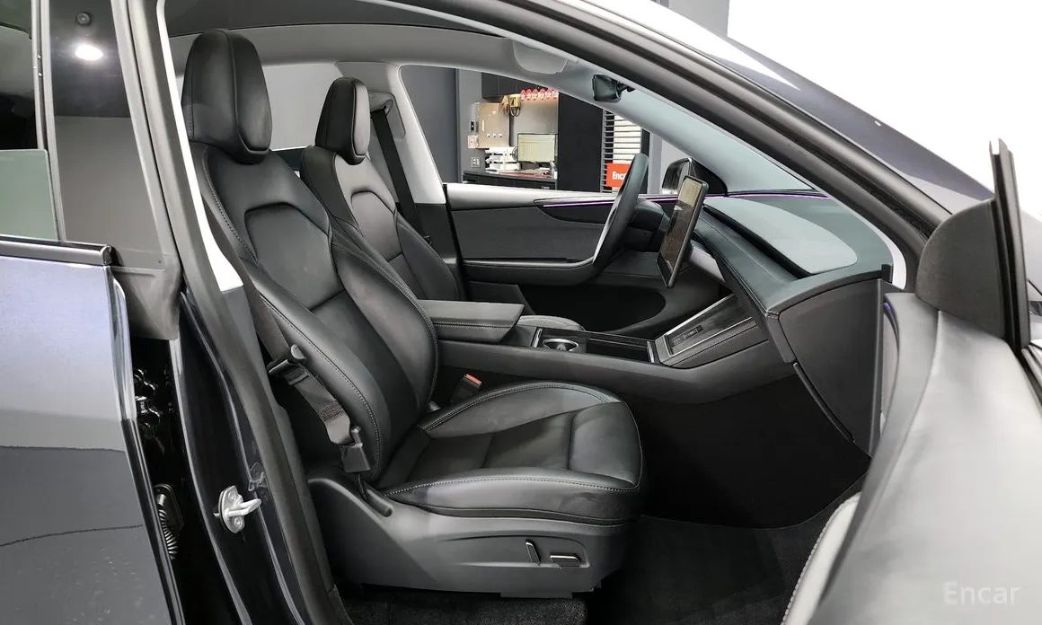 Фото 11 - Tesla Model Y