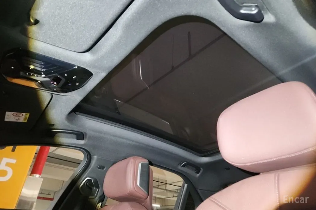 Фото 12 - BMW 7 Series