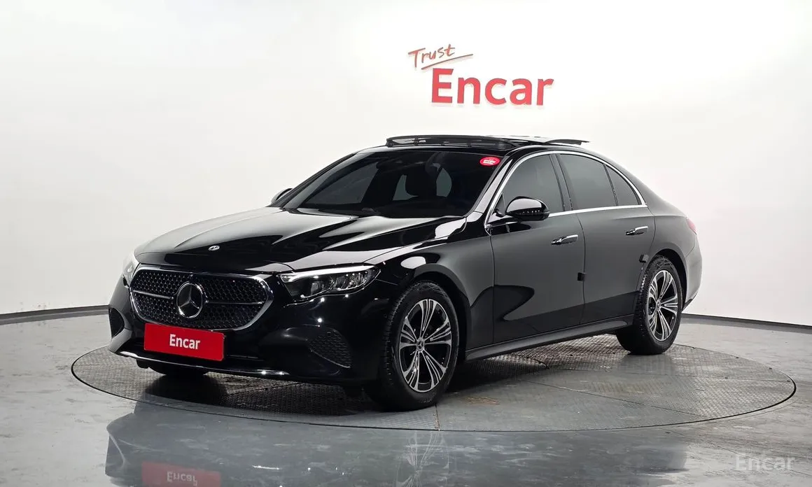 Photo 1 - Mercedes-Benz E-Class