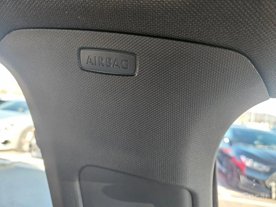 Фото 19 - Volkswagen T-Roc