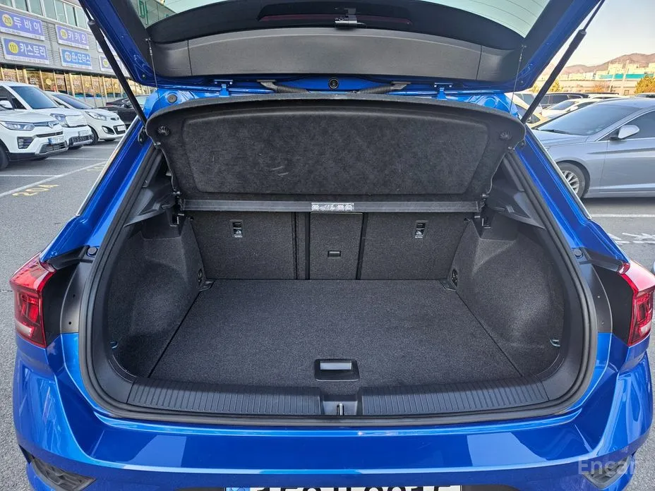 Фото 20 - Volkswagen T-Roc