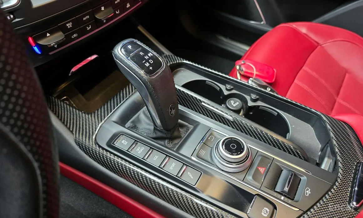 Фото 9 - Maserati Levante