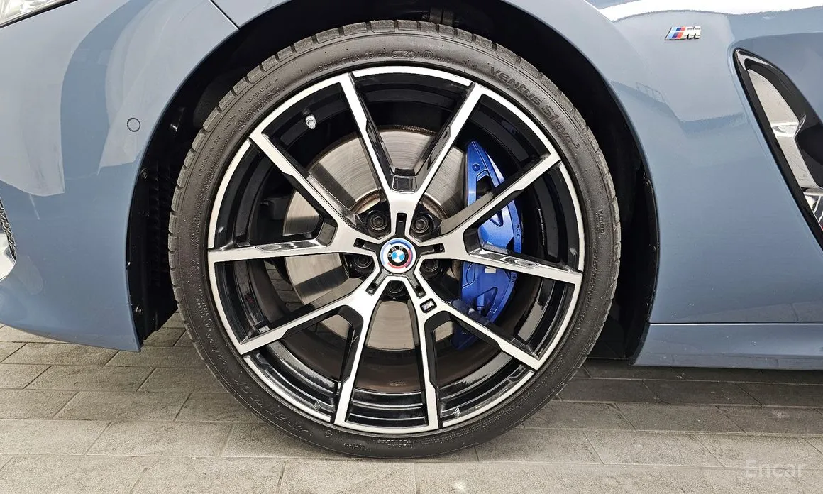 Фото 5 - BMW 8 Series