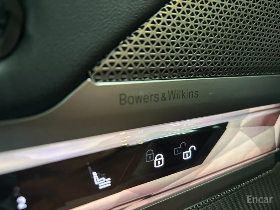 Фото 9 - BMW 7 Series