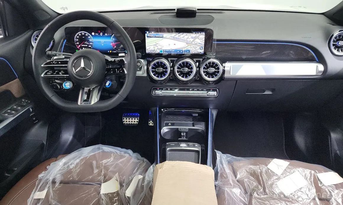 Фото 7 - Mercedes-Benz GLB-Class