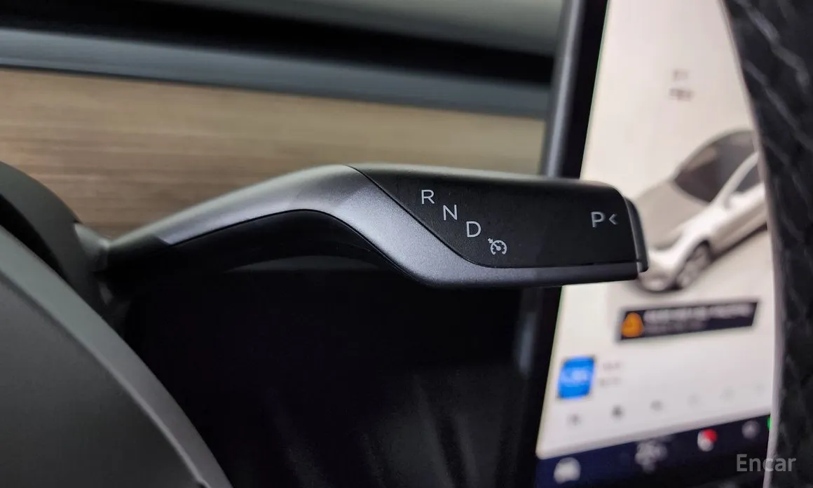 Фото 9 - Tesla Model Y