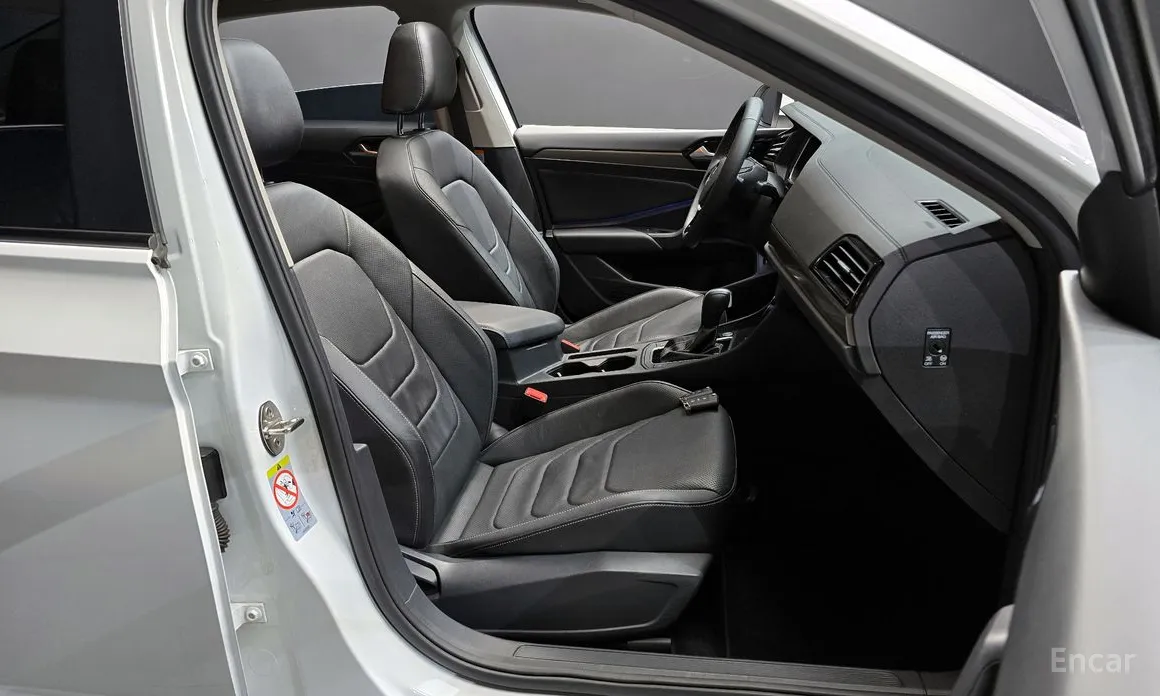 Фото 10 - Volkswagen Jetta