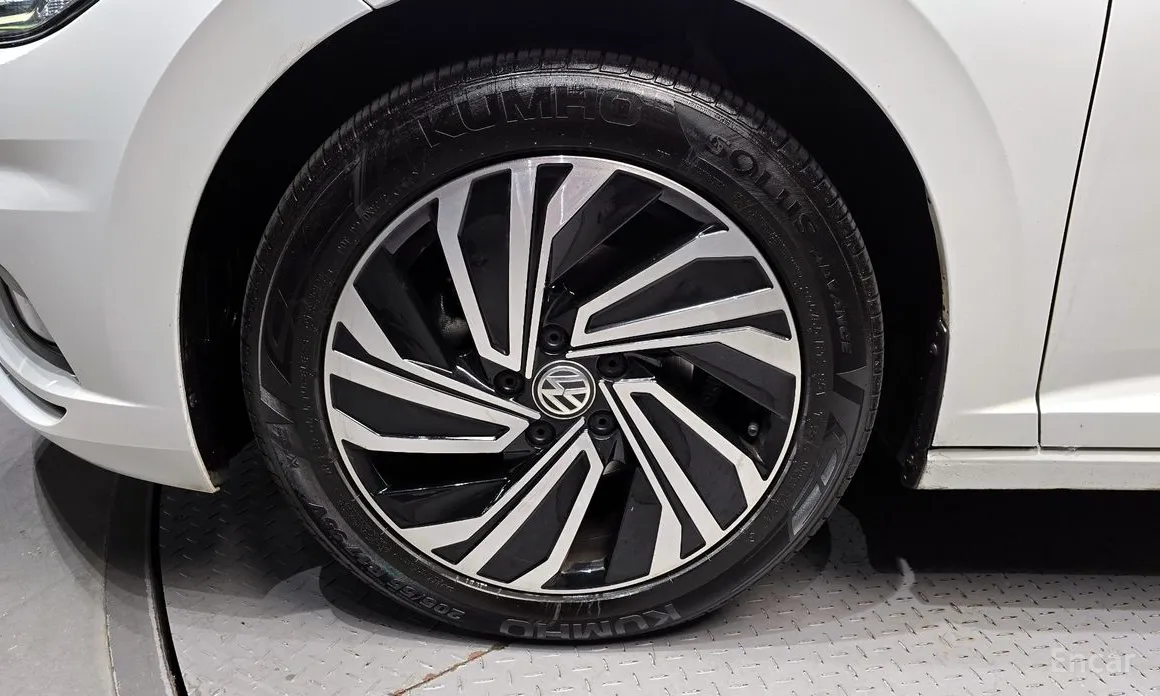 Фото 5 - Volkswagen Jetta