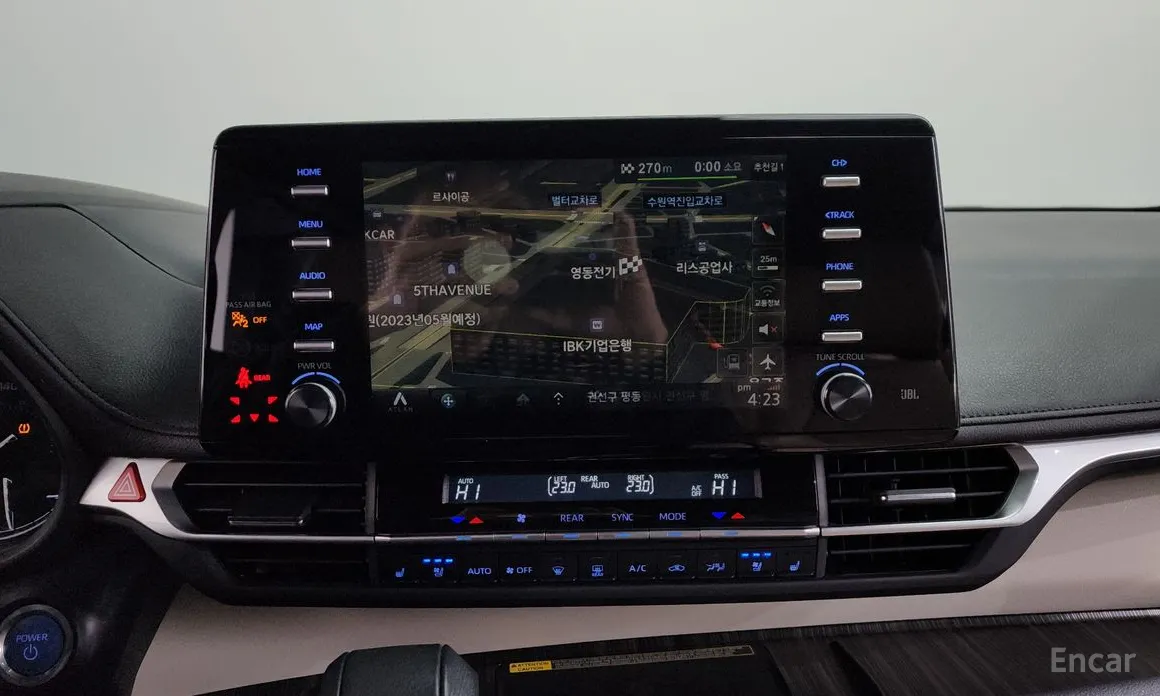 Фото 15 - Toyota Sienna