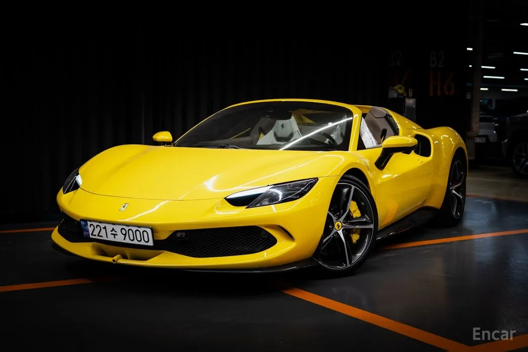 Фото 1 - Ferrari 296