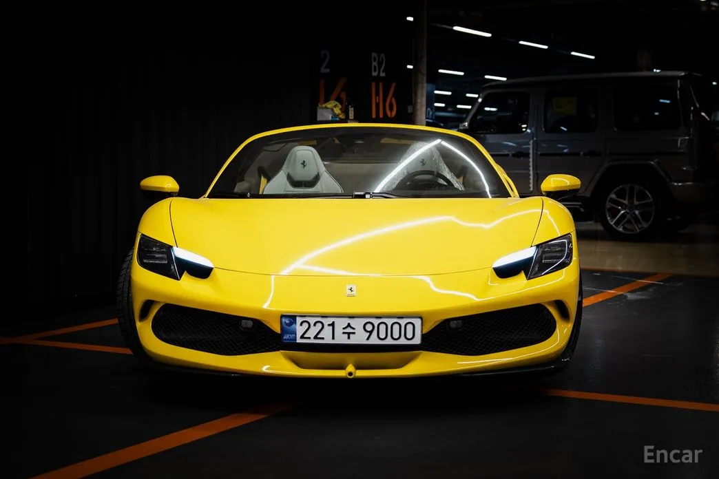 Фото 2 - Ferrari 296