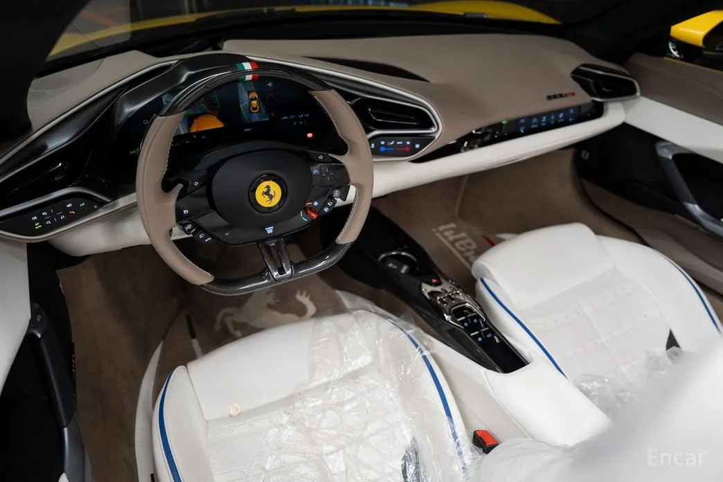 Фото 5 - Ferrari 296