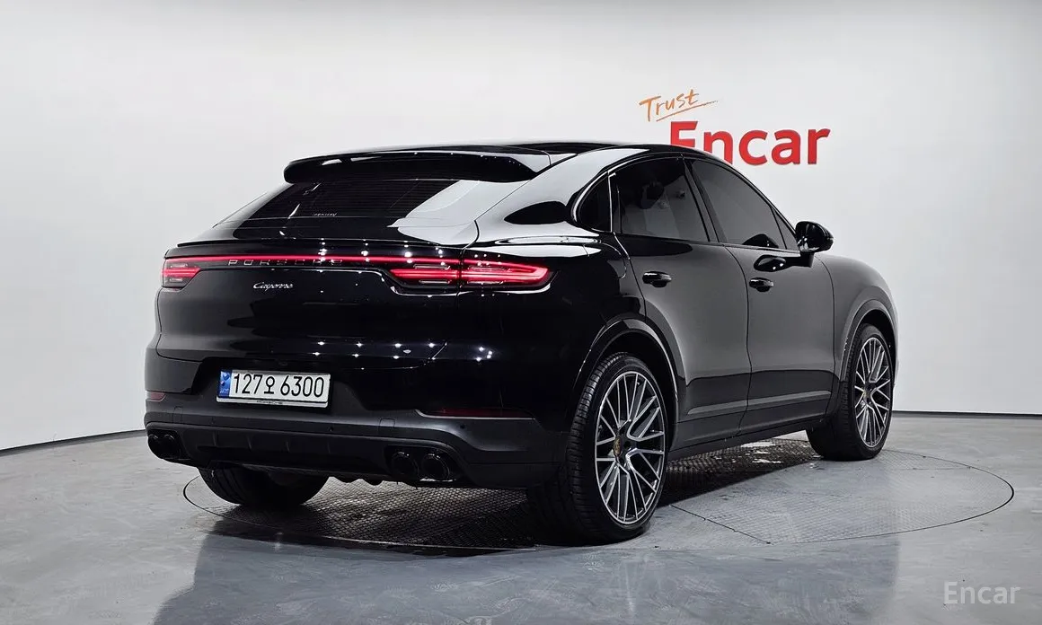 Фото 2 - Porsche Cayenne