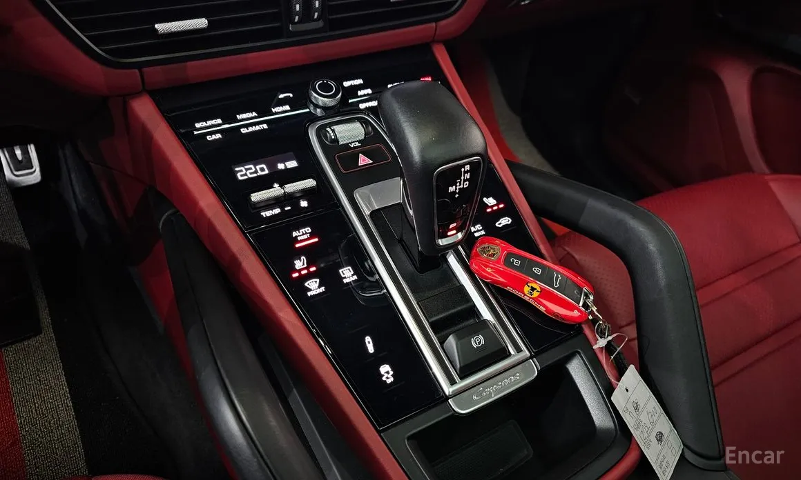 Фото 9 - Porsche Cayenne