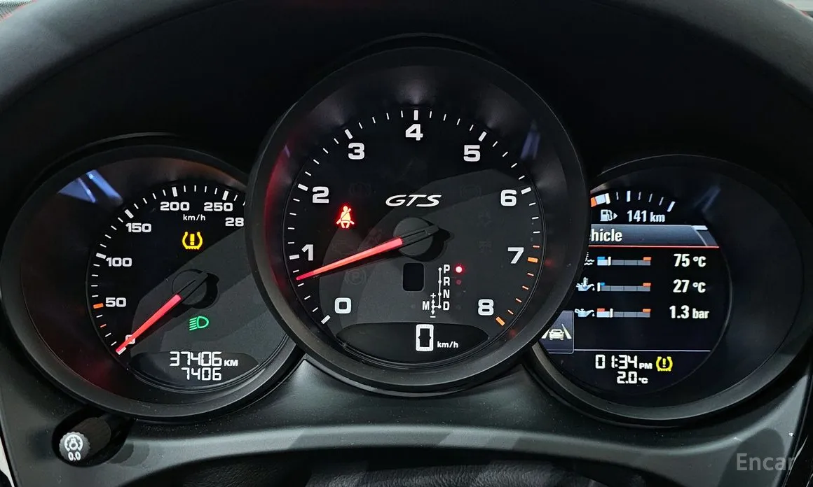 Фото 8 - Porsche Macan