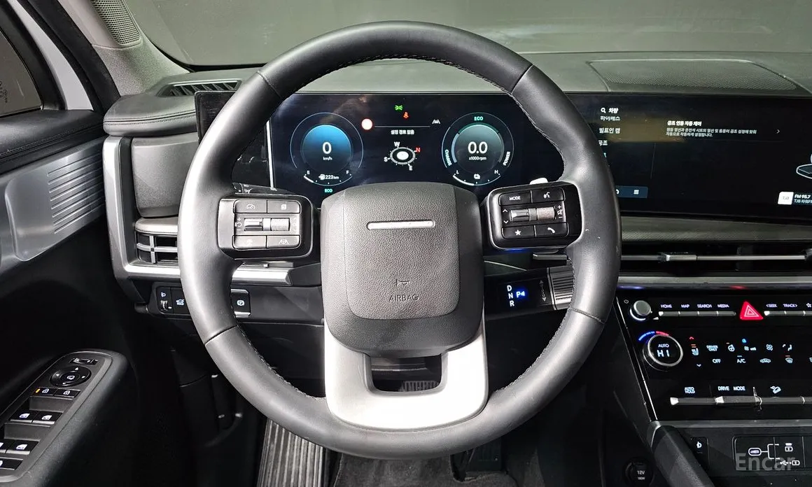 Фото 14 - Hyundai Santa Fe