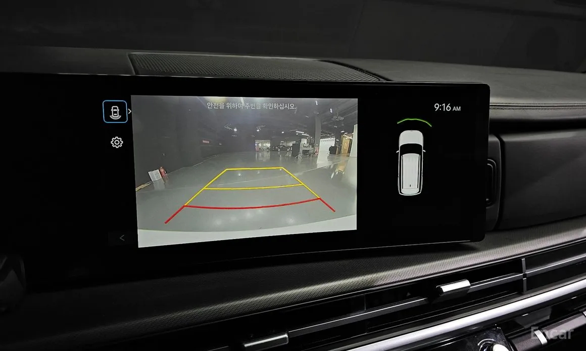 Фото 16 - Hyundai Santa Fe