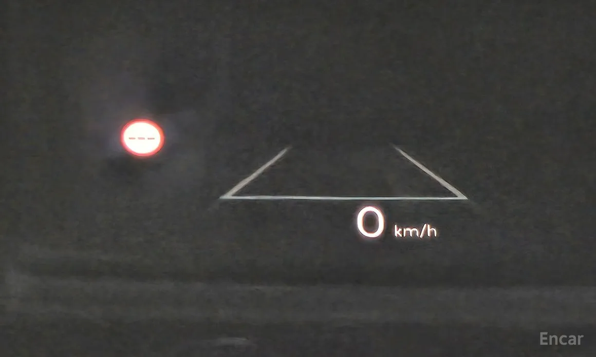 Фото 18 - Hyundai Santa Fe