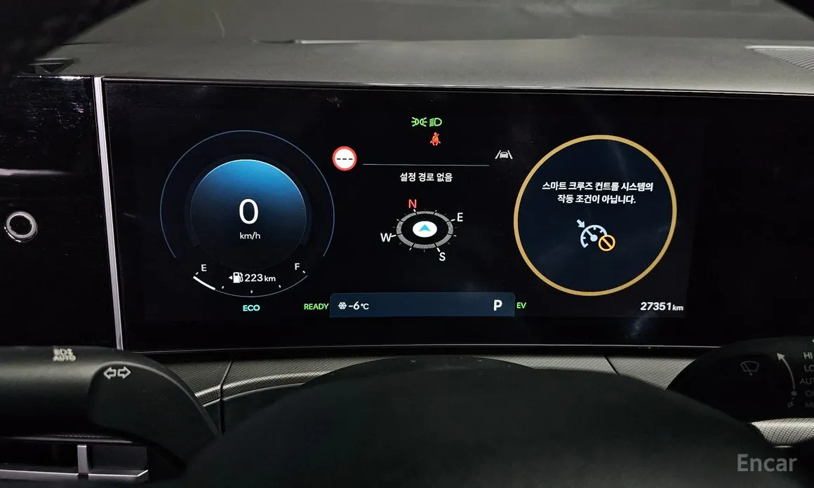 Фото 8 - Hyundai Santa Fe