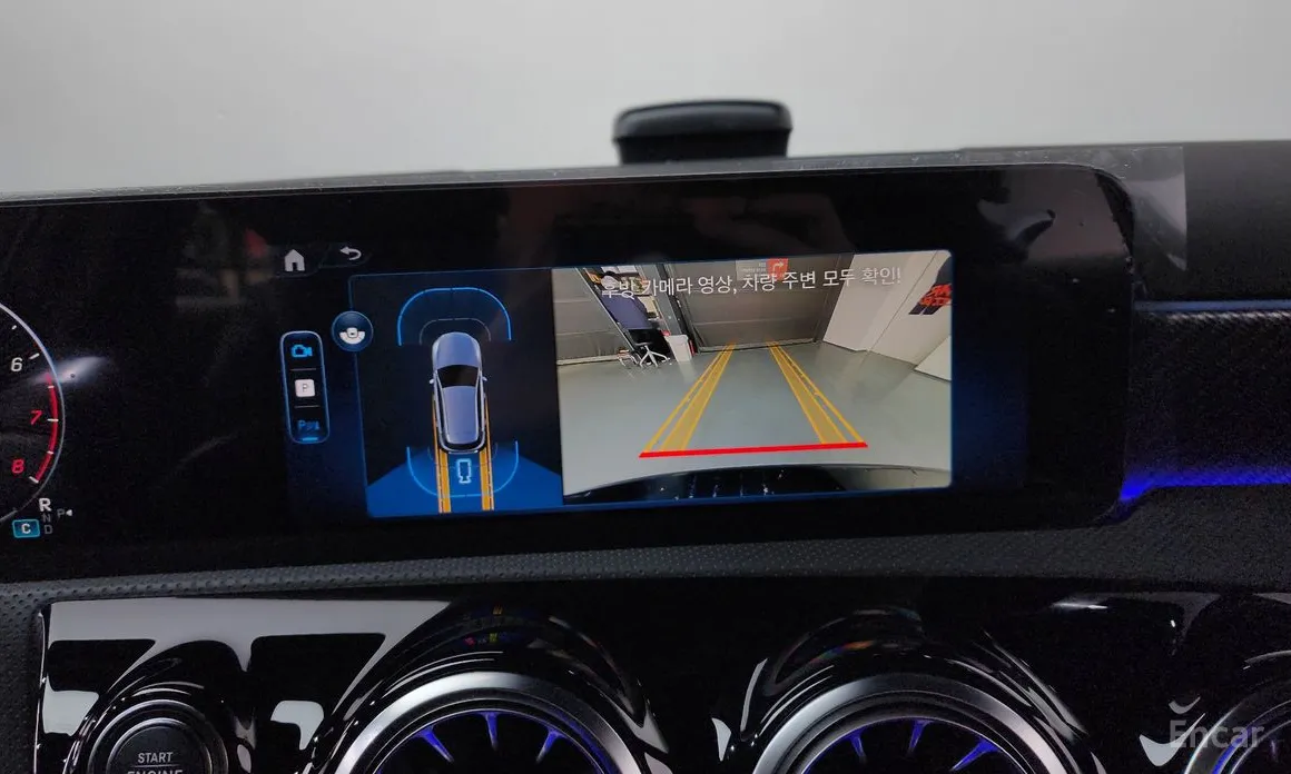 Фото 15 - Mercedes-Benz A-Class