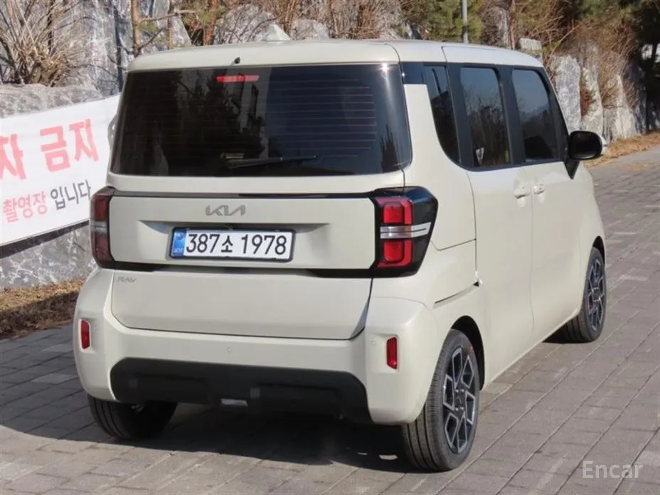 Фото 2 - Kia Ray