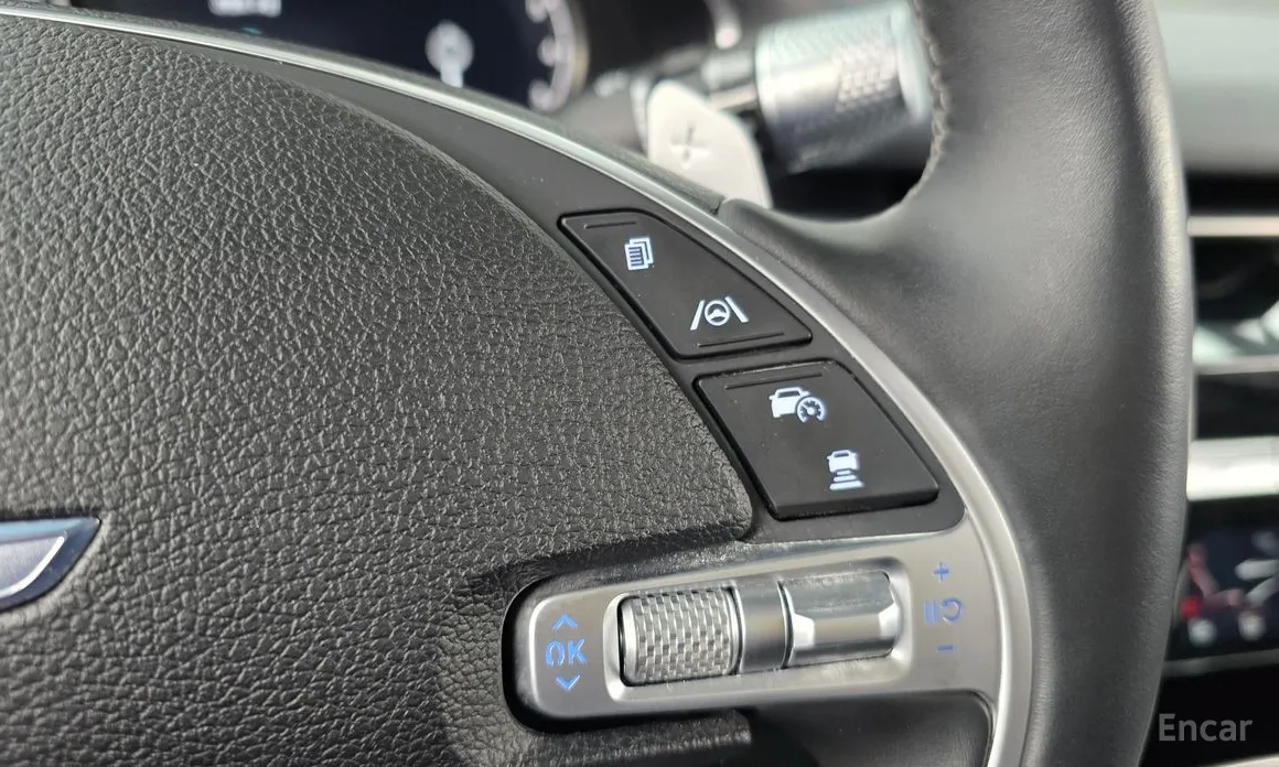 Фото 18 - Genesis G80