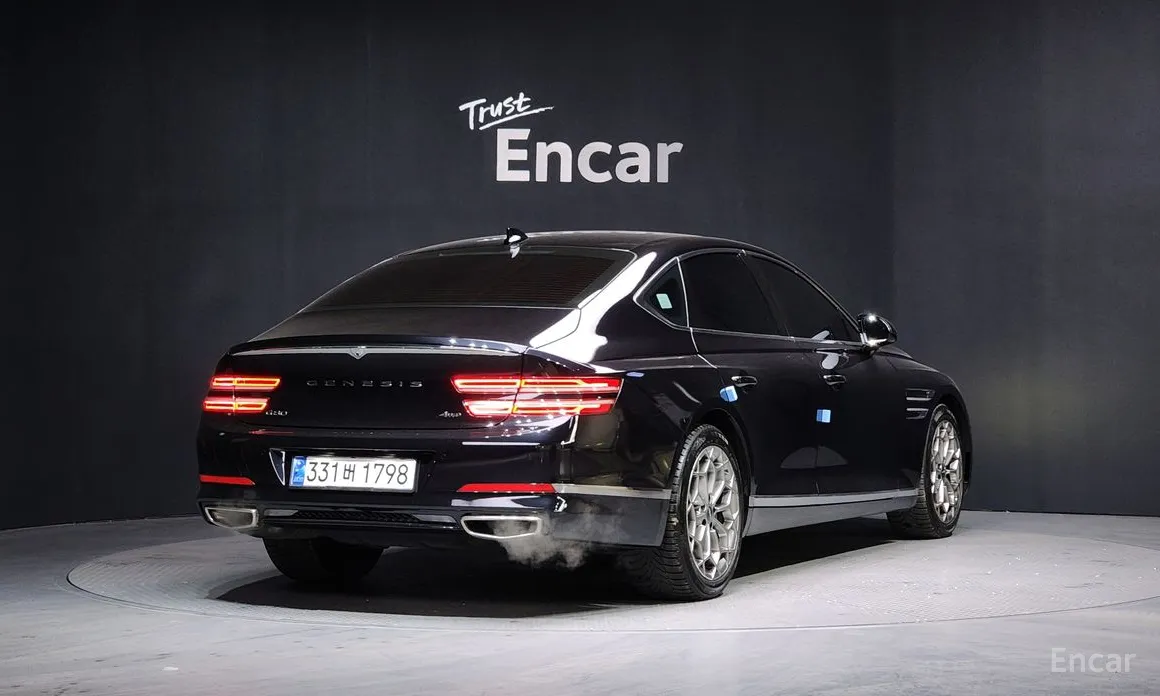 Фото 2 - Genesis G80