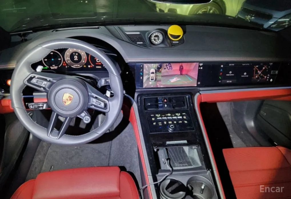 Фото 3 - Porsche Panamera