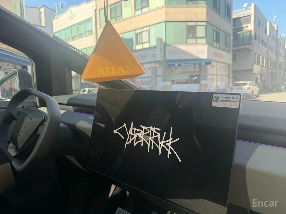 Фото 5 - Tesla Cybertruck