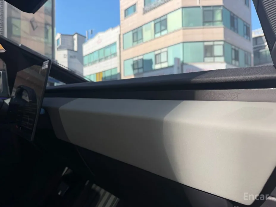 Фото 7 - Tesla Cybertruck