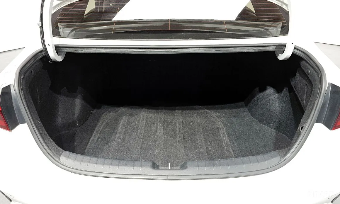 Фото 20 - Kia K3