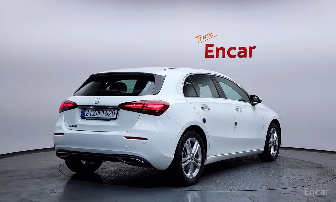 Фото 2 - Mercedes-Benz A-Class