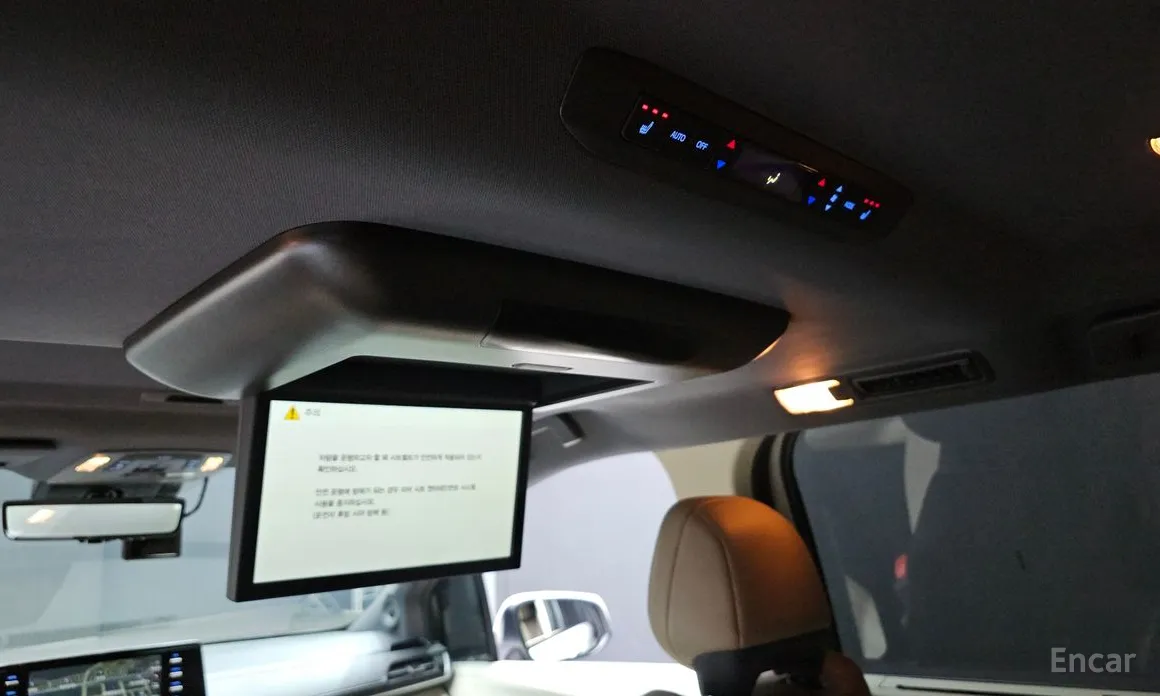 Фото 19 - Toyota Sienna