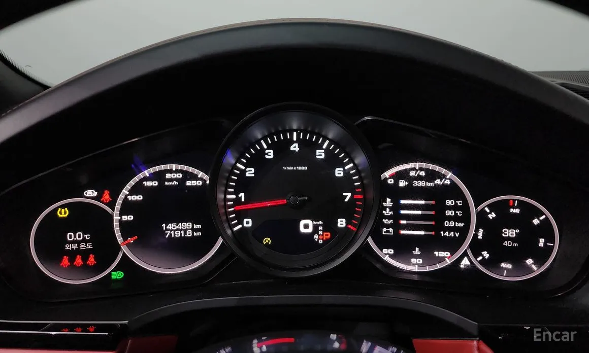 Фото 8 - Porsche Cayenne