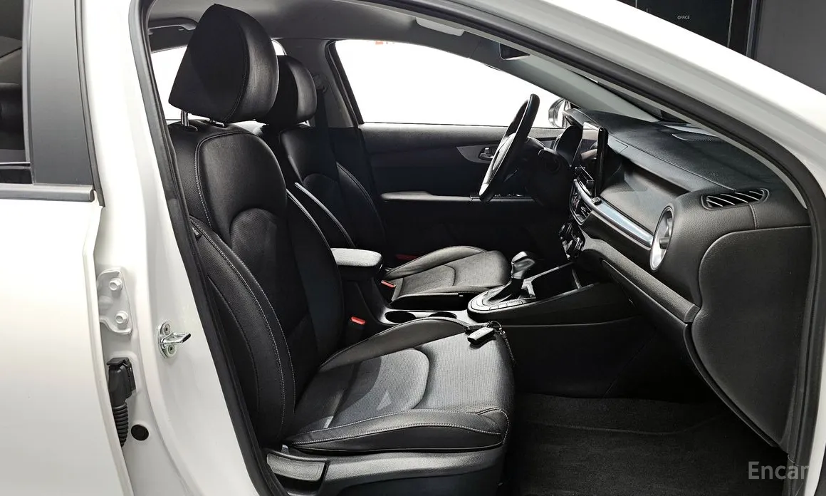 Фото 10 - Kia K3