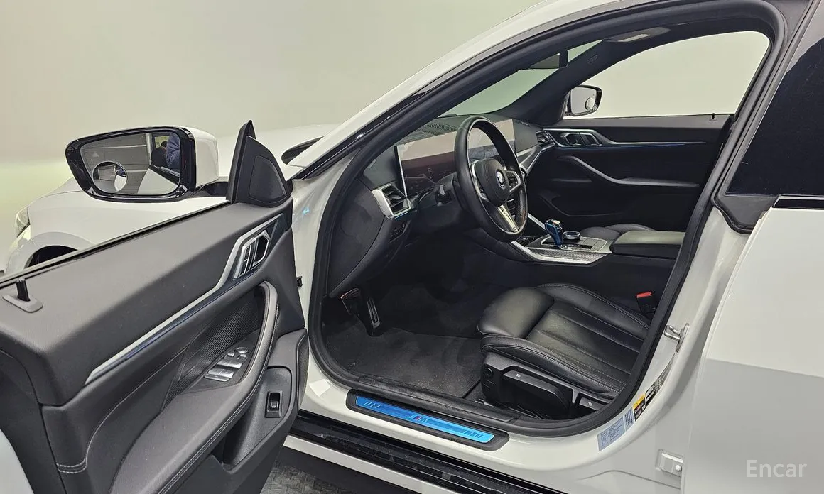 Фото 10 - BMW i4