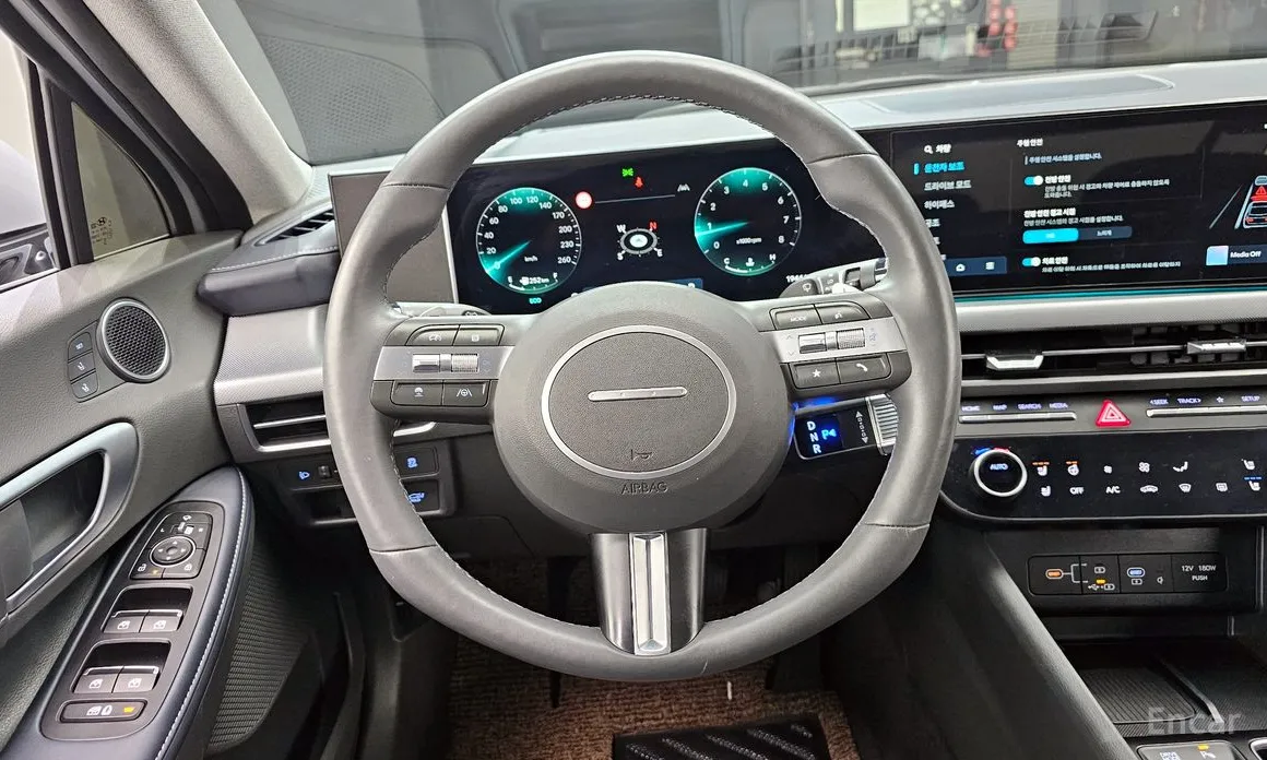 Фото 13 - Hyundai Sonata