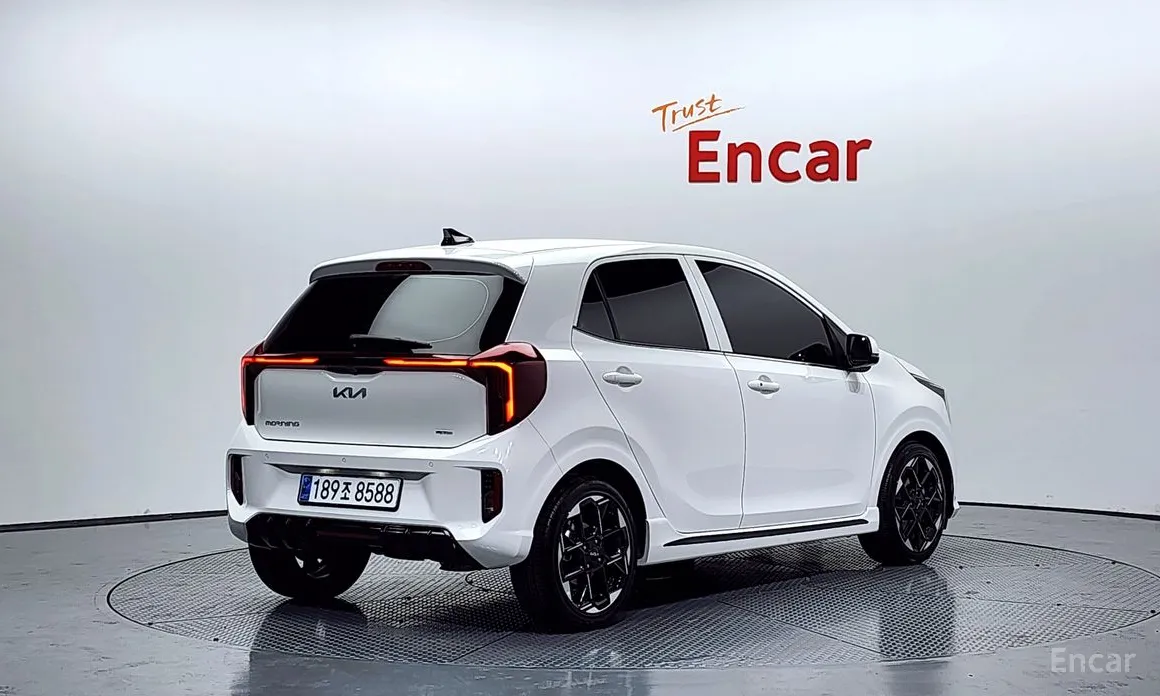 Фото 2 - Kia Morning