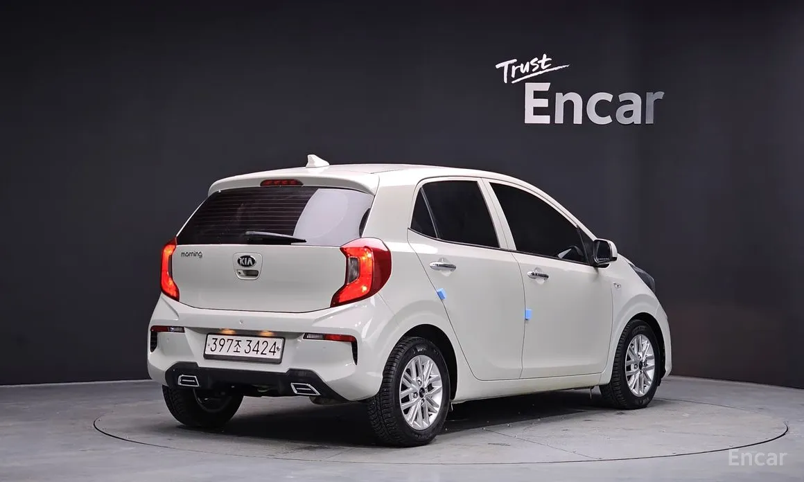 Фото 2 - Kia Morning