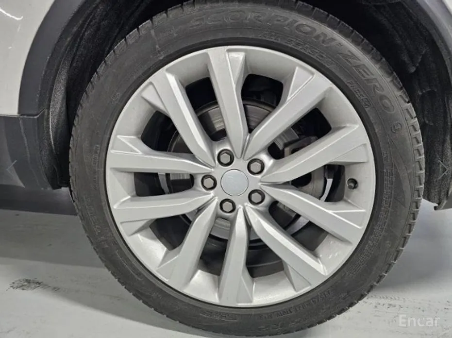 Фото 5 - Land Rover Discovery