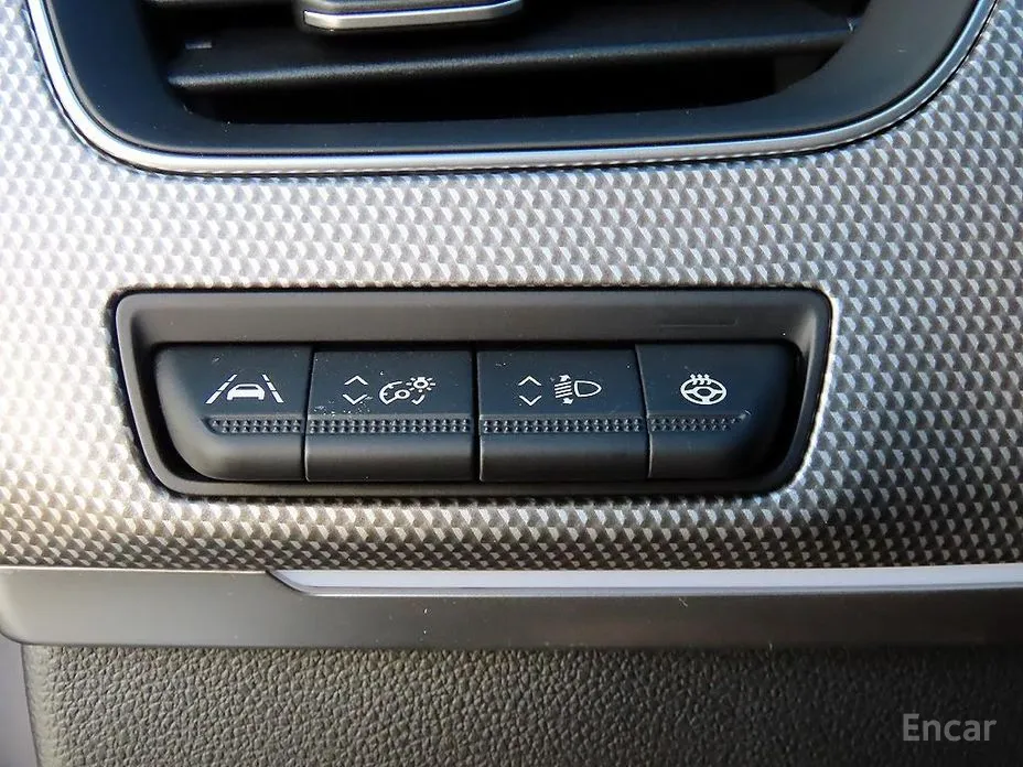 Фото 12 - Renault XM3