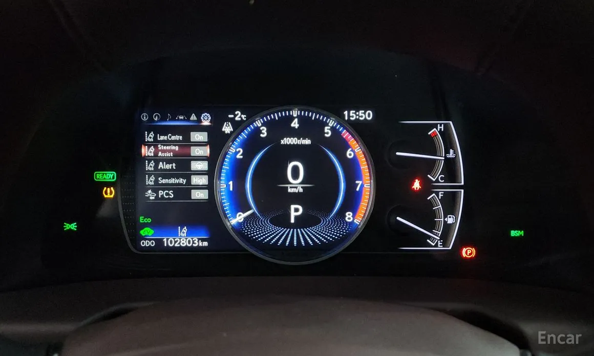 Фото 8 - Lexus ES